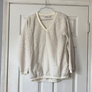 Cato white furry V neck sweater with side pockets